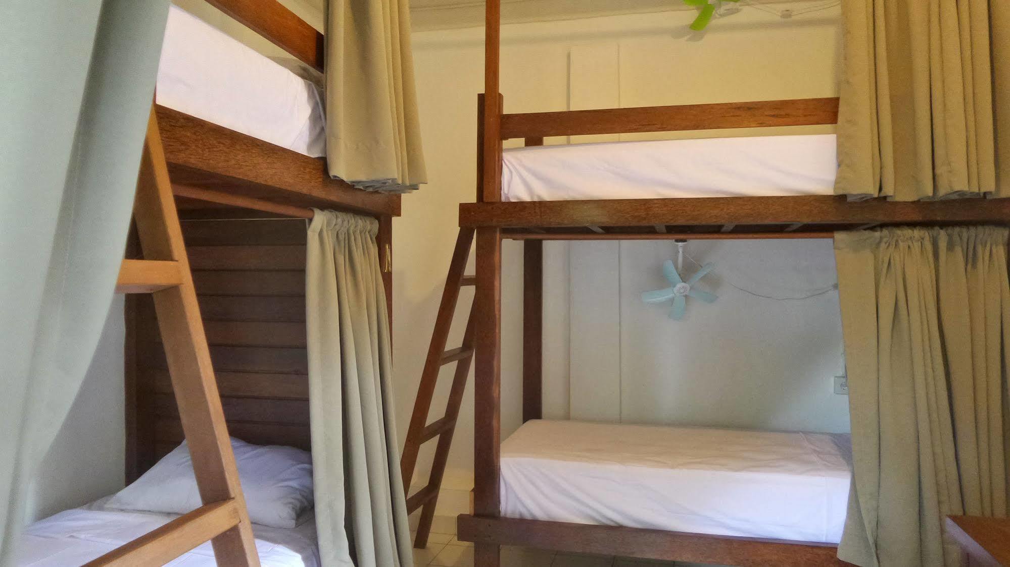 Friendly House Bali Hostel Ubud  Exterior photo
